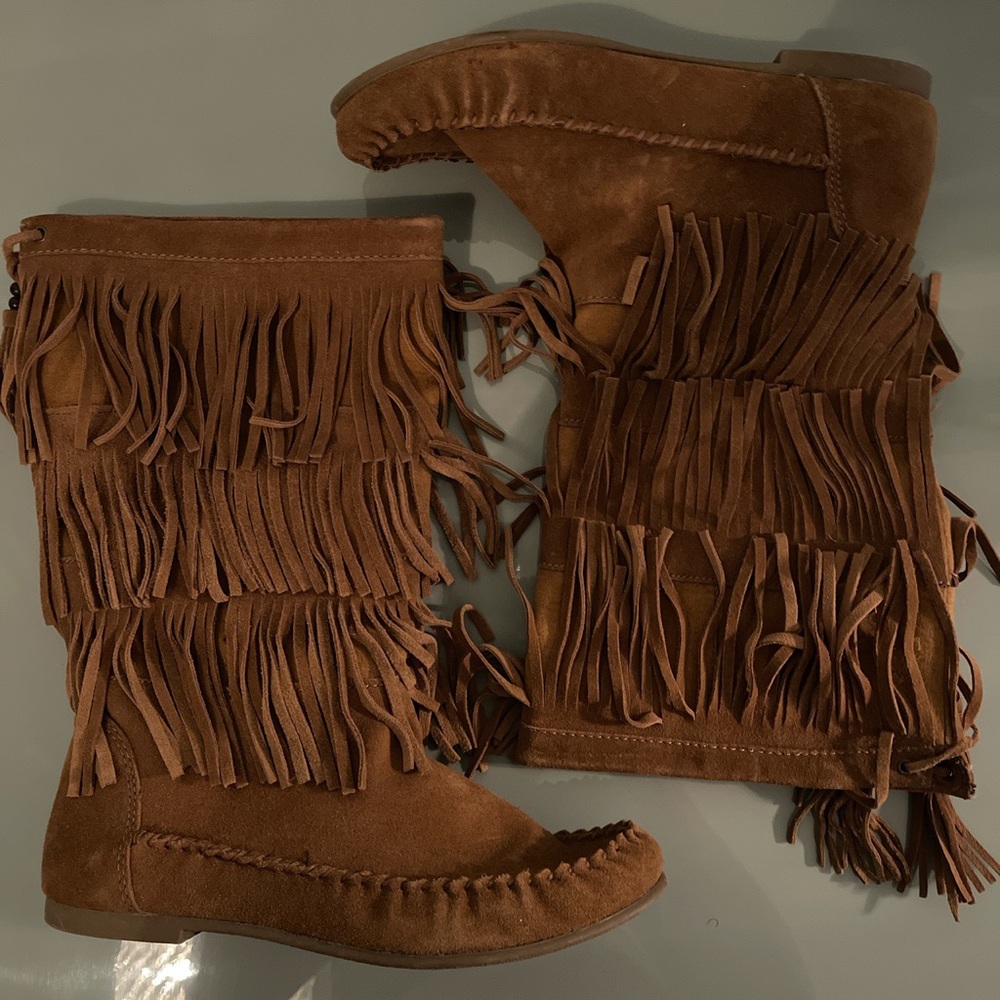 Steve Madden fringe boot